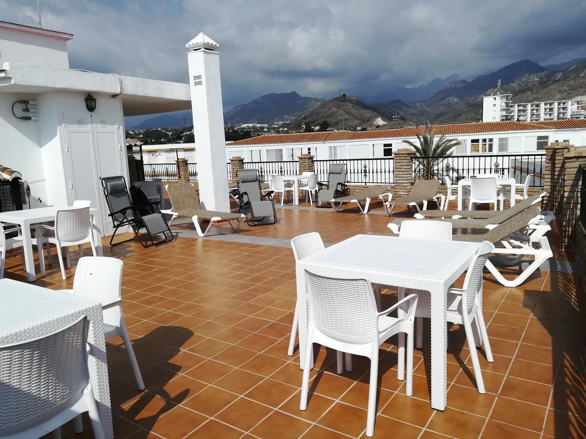 Apartamentos Manuel Martin Nerja Ngoại thất bức ảnh