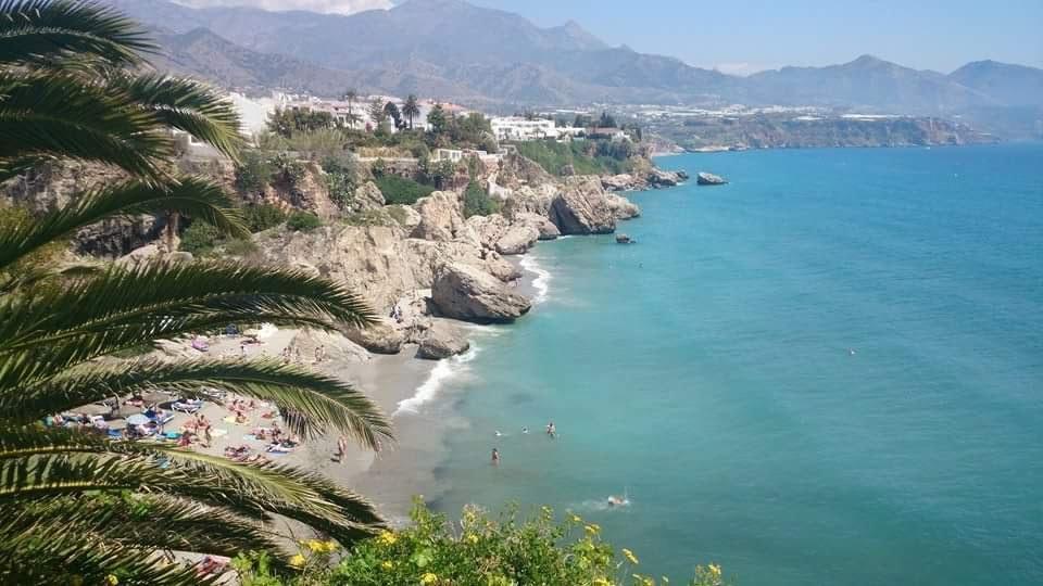 Apartamentos Manuel Martin Nerja Ngoại thất bức ảnh
