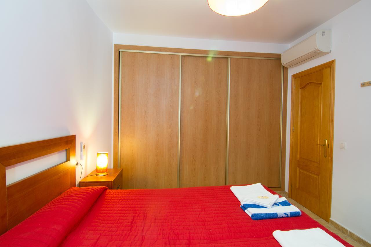 Apartamentos Manuel Martin Nerja Ngoại thất bức ảnh