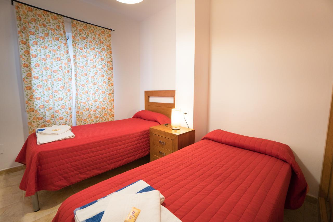 Apartamentos Manuel Martin Nerja Ngoại thất bức ảnh