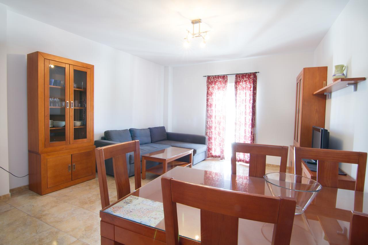 Apartamentos Manuel Martin Nerja Ngoại thất bức ảnh