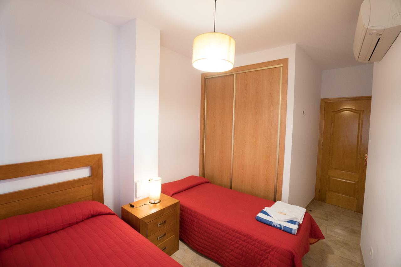Apartamentos Manuel Martin Nerja Ngoại thất bức ảnh