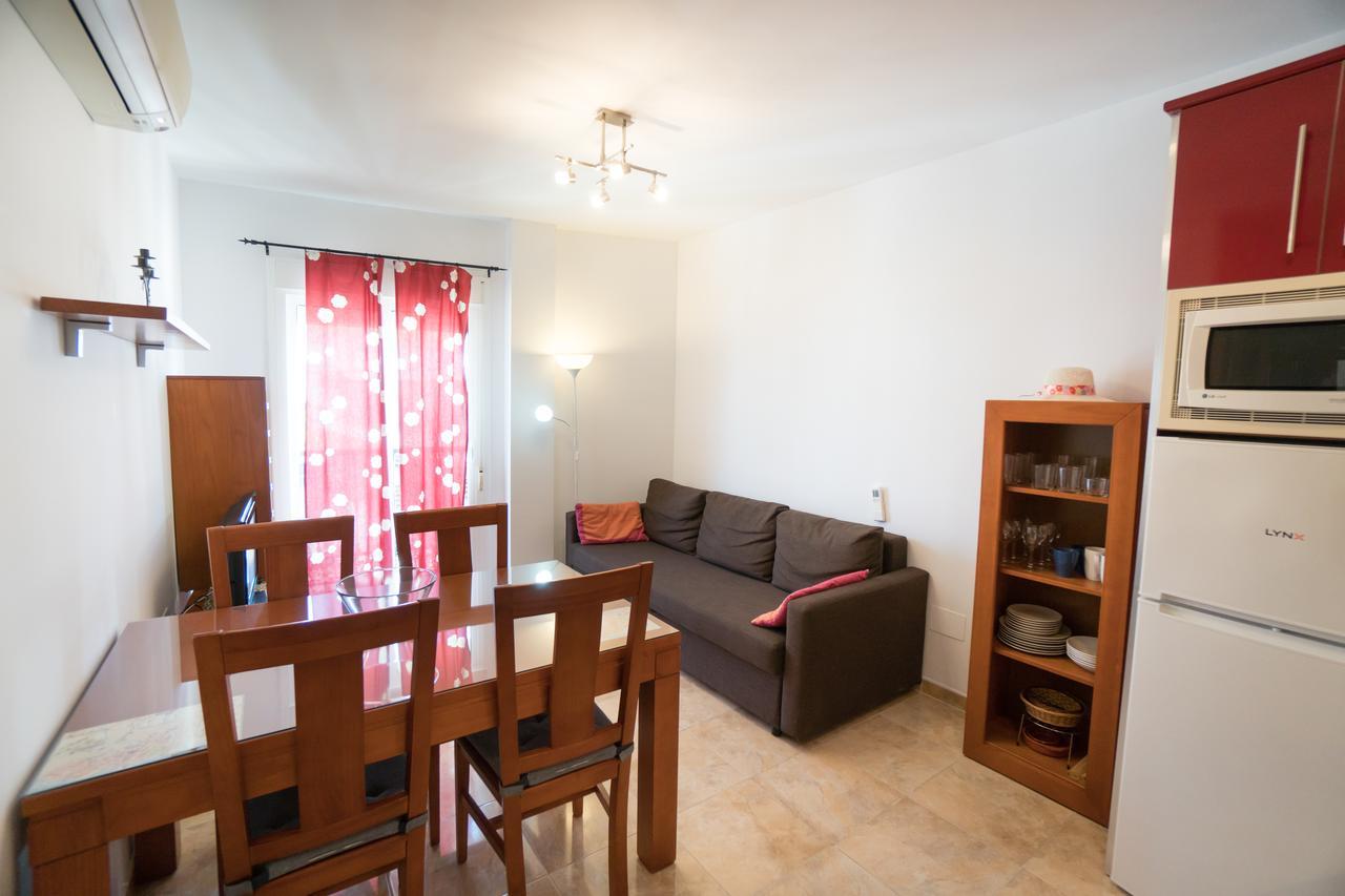 Apartamentos Manuel Martin Nerja Ngoại thất bức ảnh