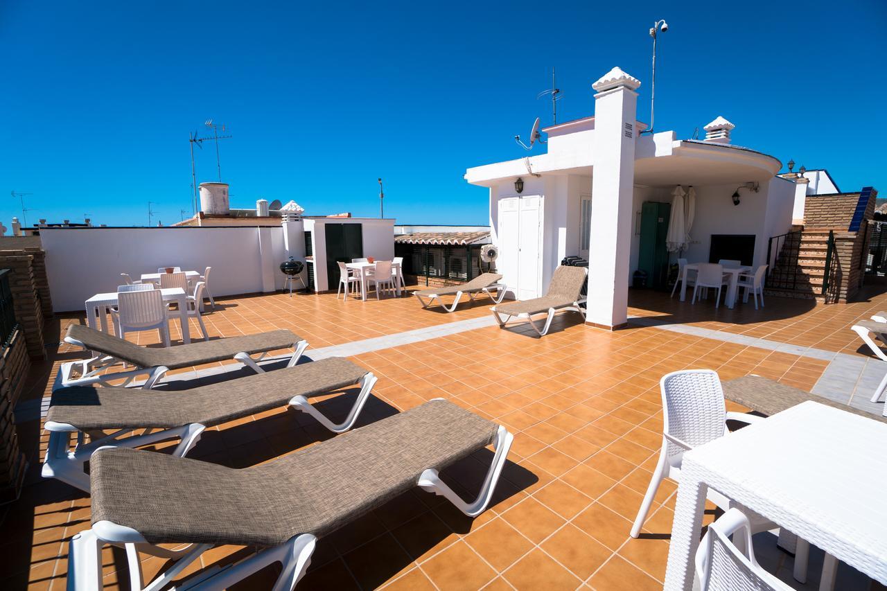 Apartamentos Manuel Martin Nerja Ngoại thất bức ảnh