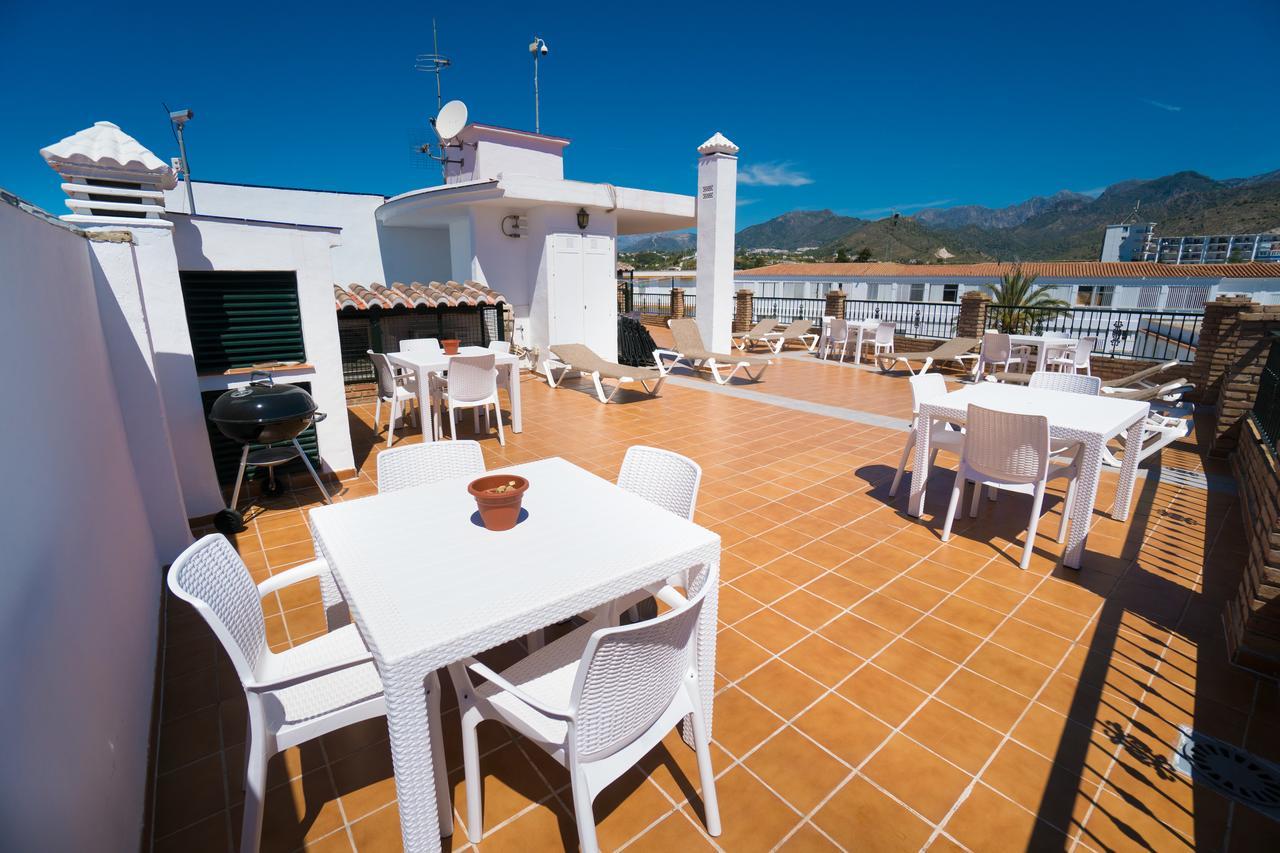 Apartamentos Manuel Martin Nerja Ngoại thất bức ảnh