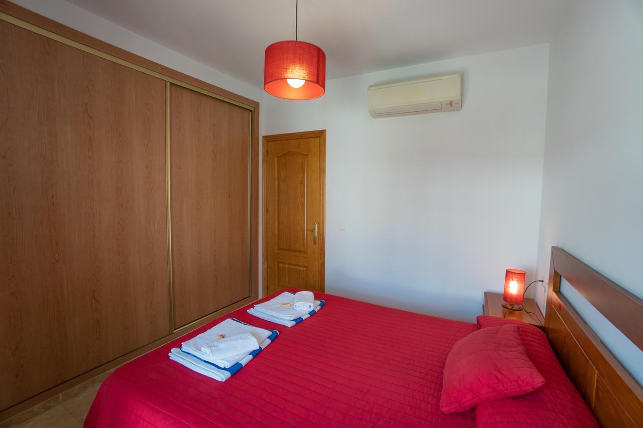 Apartamentos Manuel Martin Nerja Ngoại thất bức ảnh