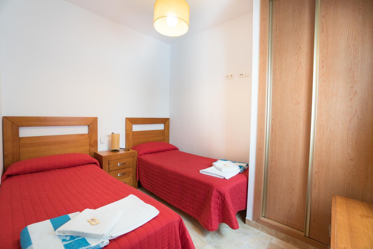 Apartamentos Manuel Martin Nerja Ngoại thất bức ảnh