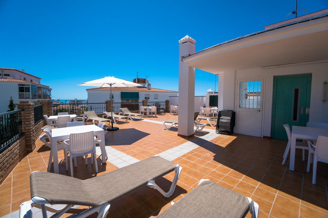 Apartamentos Manuel Martin Nerja Ngoại thất bức ảnh