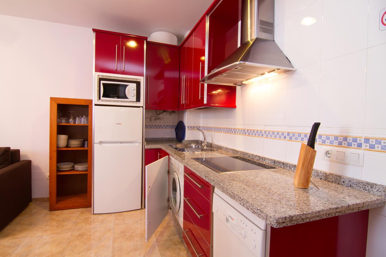 Apartamentos Manuel Martin Nerja Ngoại thất bức ảnh