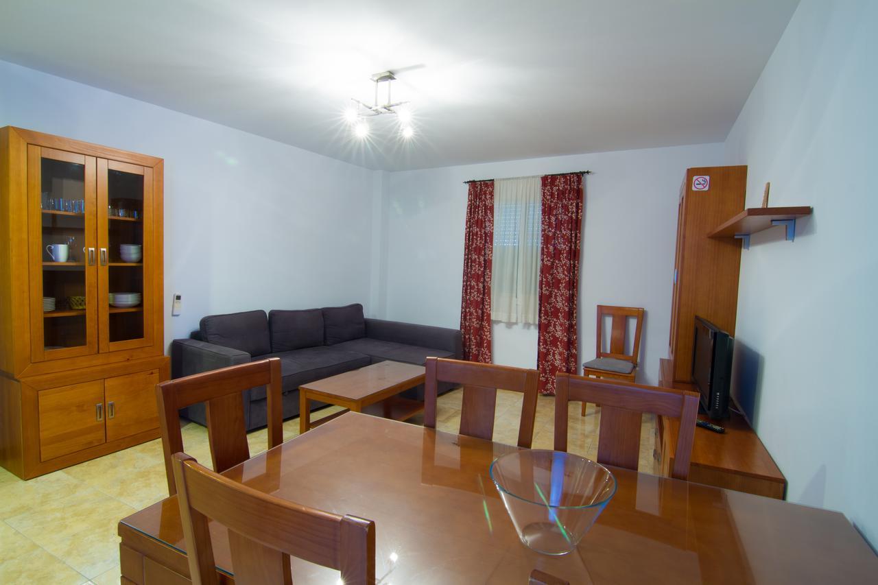 Apartamentos Manuel Martin Nerja Ngoại thất bức ảnh
