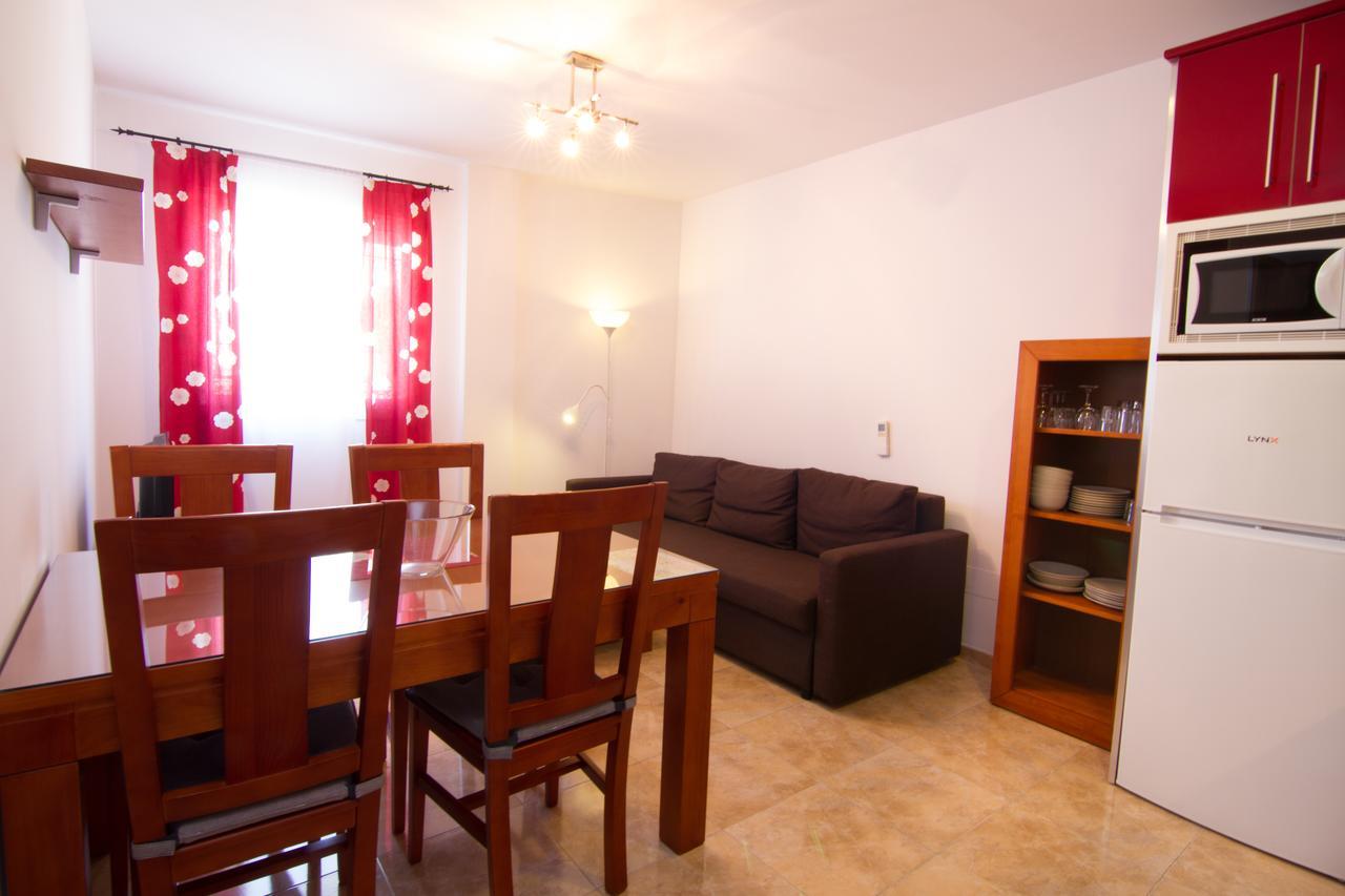 Apartamentos Manuel Martin Nerja Ngoại thất bức ảnh