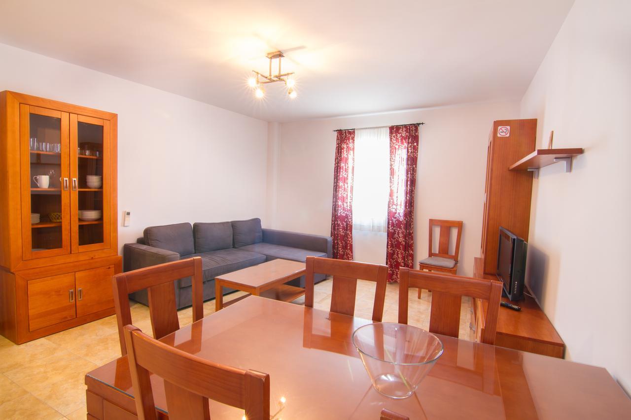 Apartamentos Manuel Martin Nerja Ngoại thất bức ảnh
